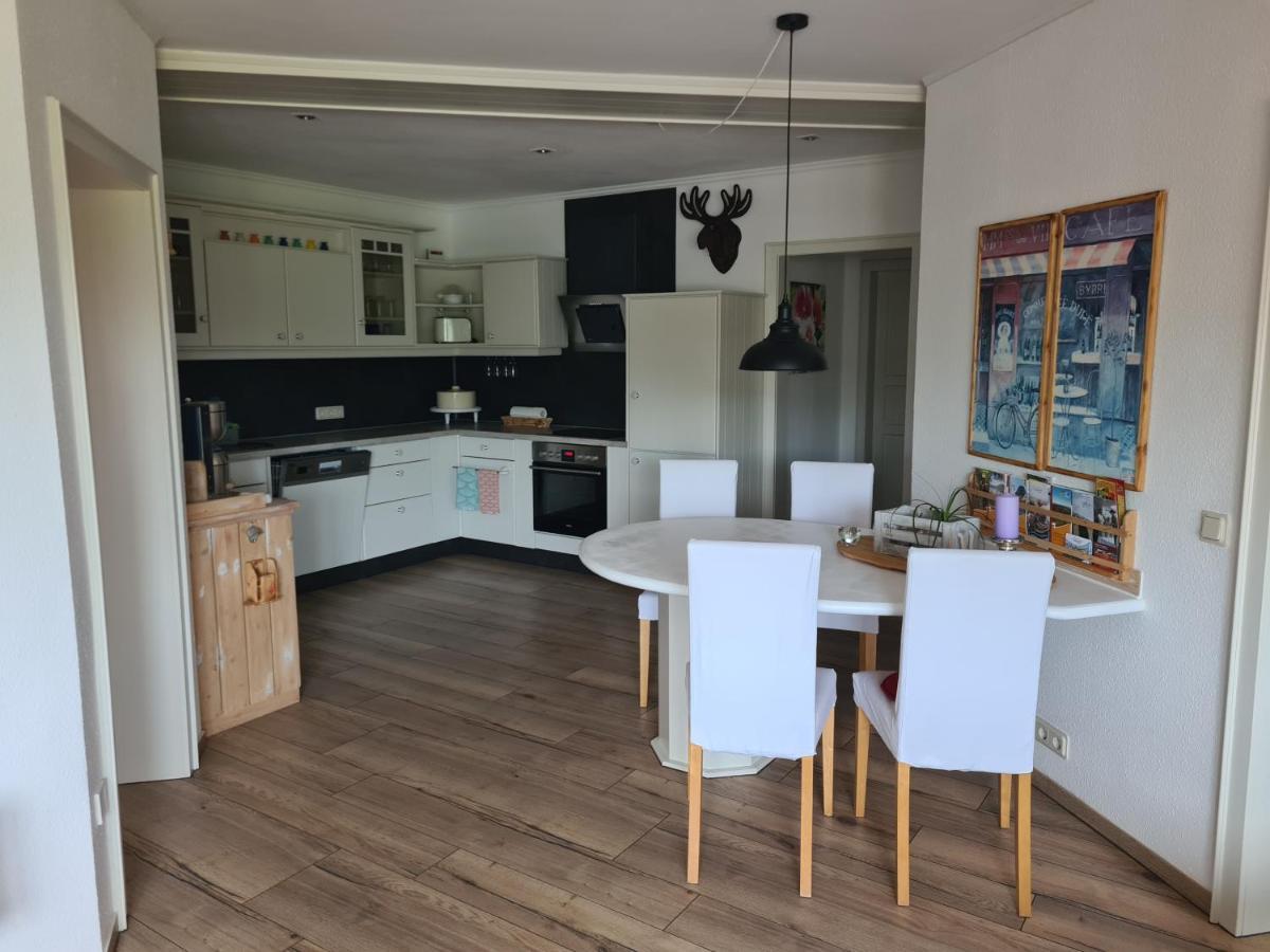Eure Auszeit Apartment Vohl ภายนอก รูปภาพ